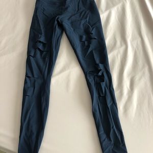 Alo Warrior Leggings